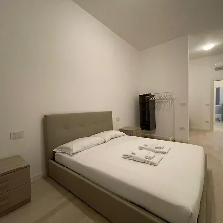 Farolfi Corso Di Porta Vittoria Mediolan